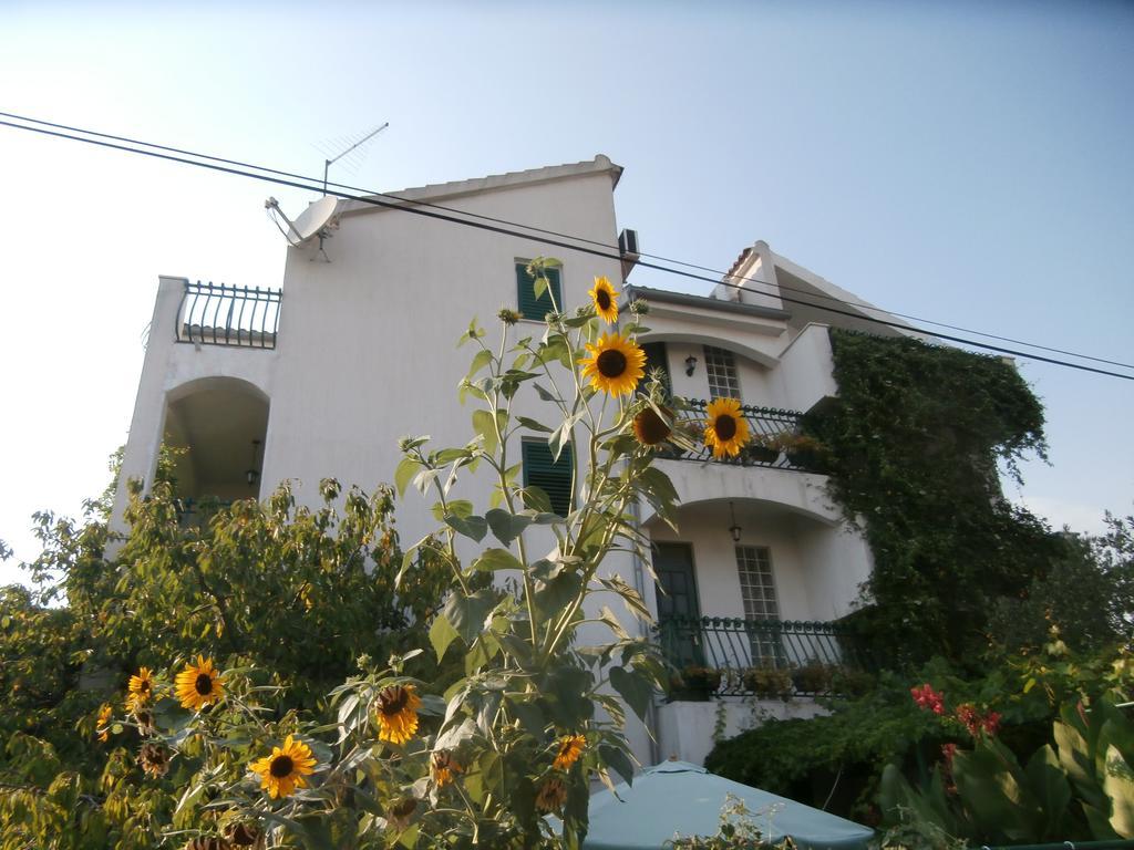 Apartments Nada Βόντιτσε Δωμάτιο φωτογραφία