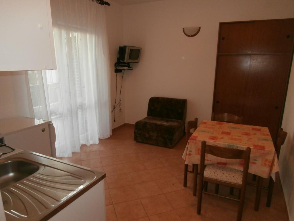 Apartments Nada Βόντιτσε Δωμάτιο φωτογραφία